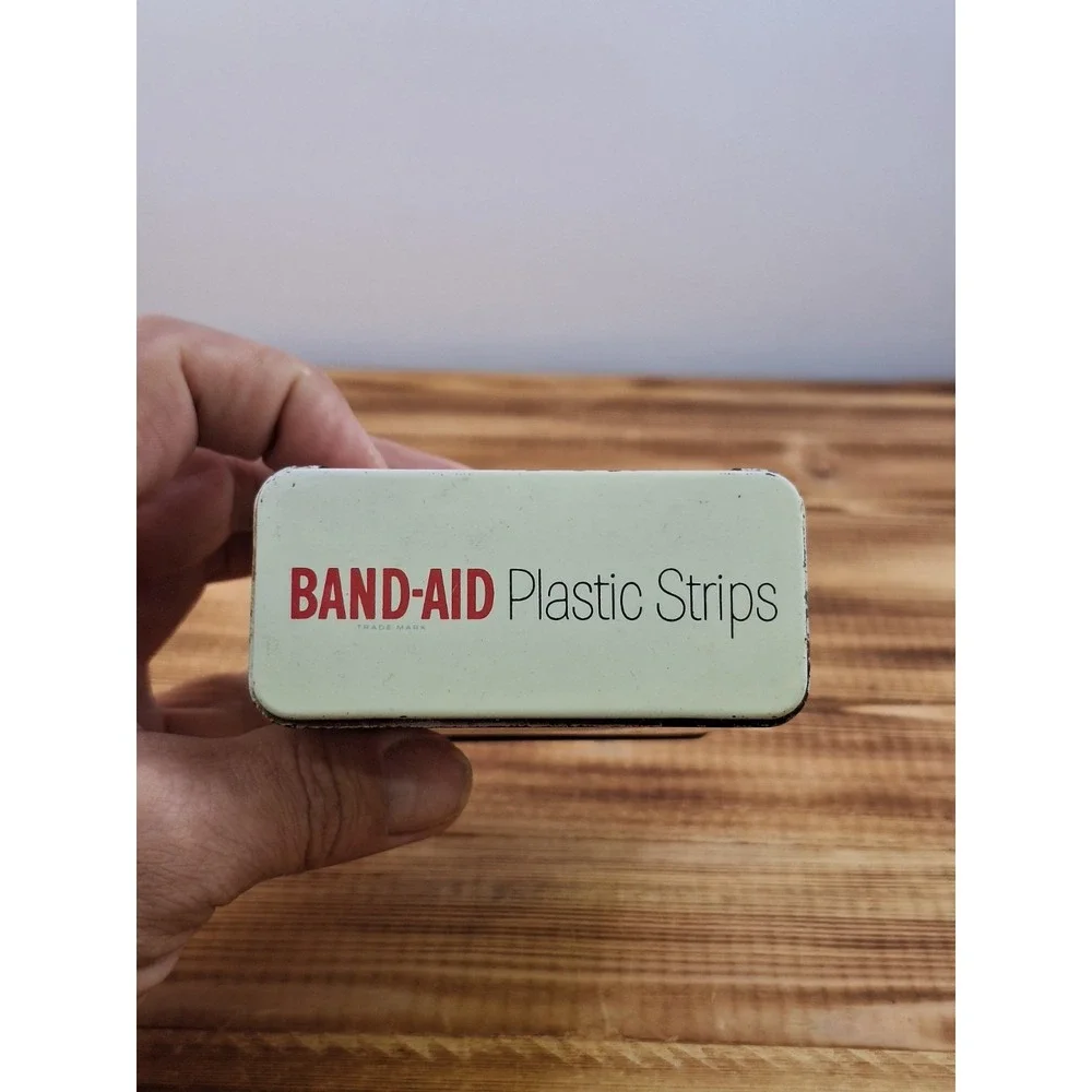Vintage Johnson & Johnson‎ Plastic Strips Empty Band-Aid Tin Metal Box Container
